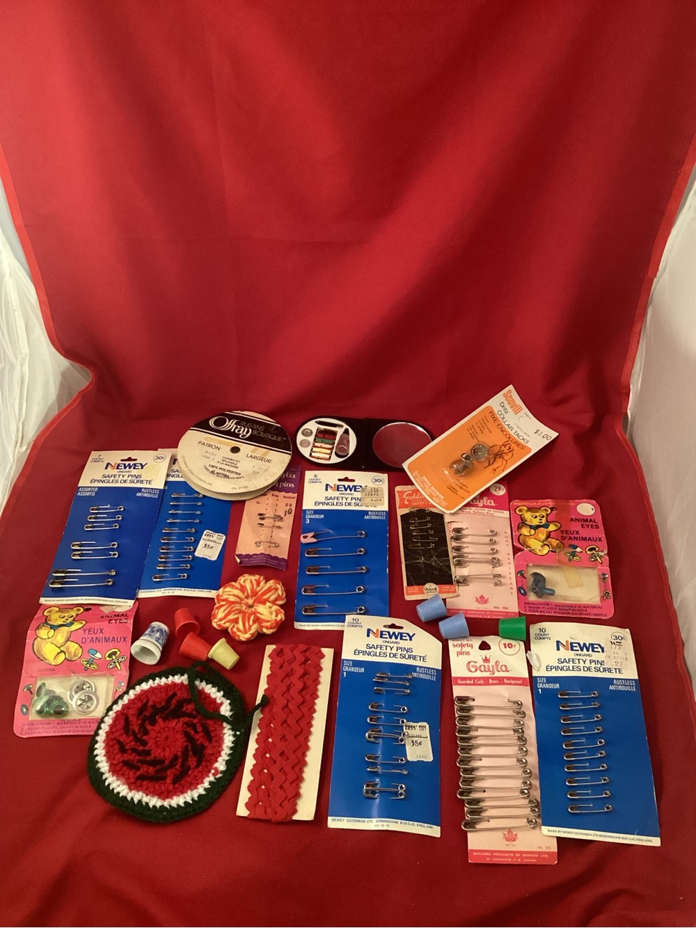 Multiples crafting Sewing & Safety Pin Assortment as is